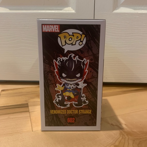 Venomized Doctor Strange Glow in the dark Funko Pop #602 - Picture 2 of 4